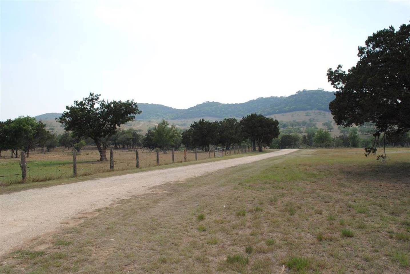Last Outpost Bandera Ranch House | Backroads Reservations